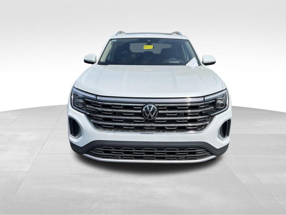 new 2024 Volkswagen Atlas car, priced at $49,959