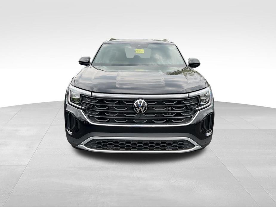 new 2024 Volkswagen Atlas Cross Sport car, priced at $41,890