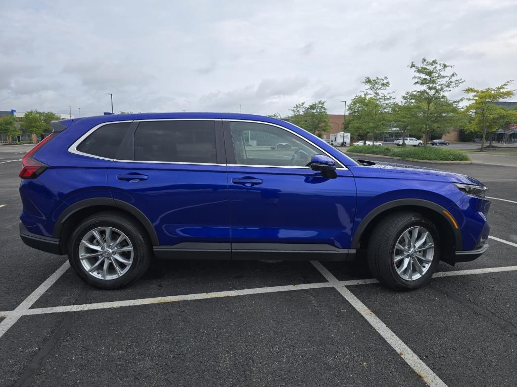 used 2025 Honda CR-V car, priced at $37,337