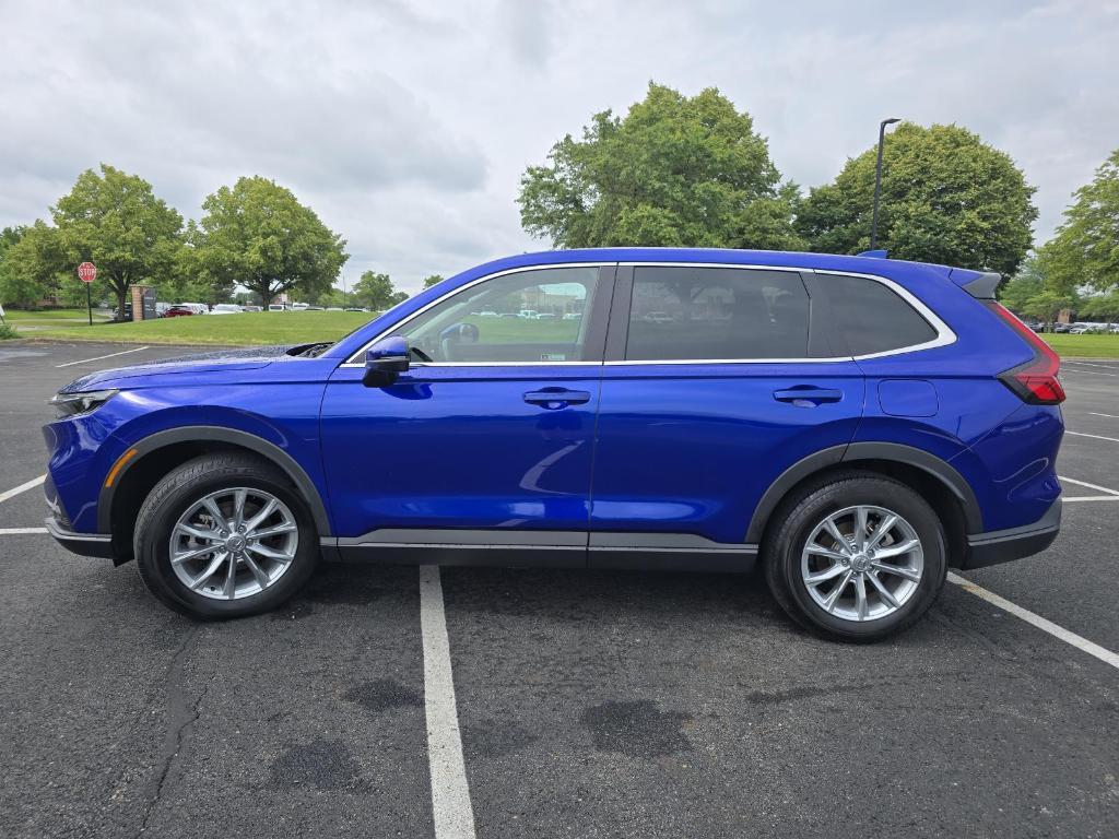 used 2025 Honda CR-V car, priced at $37,337