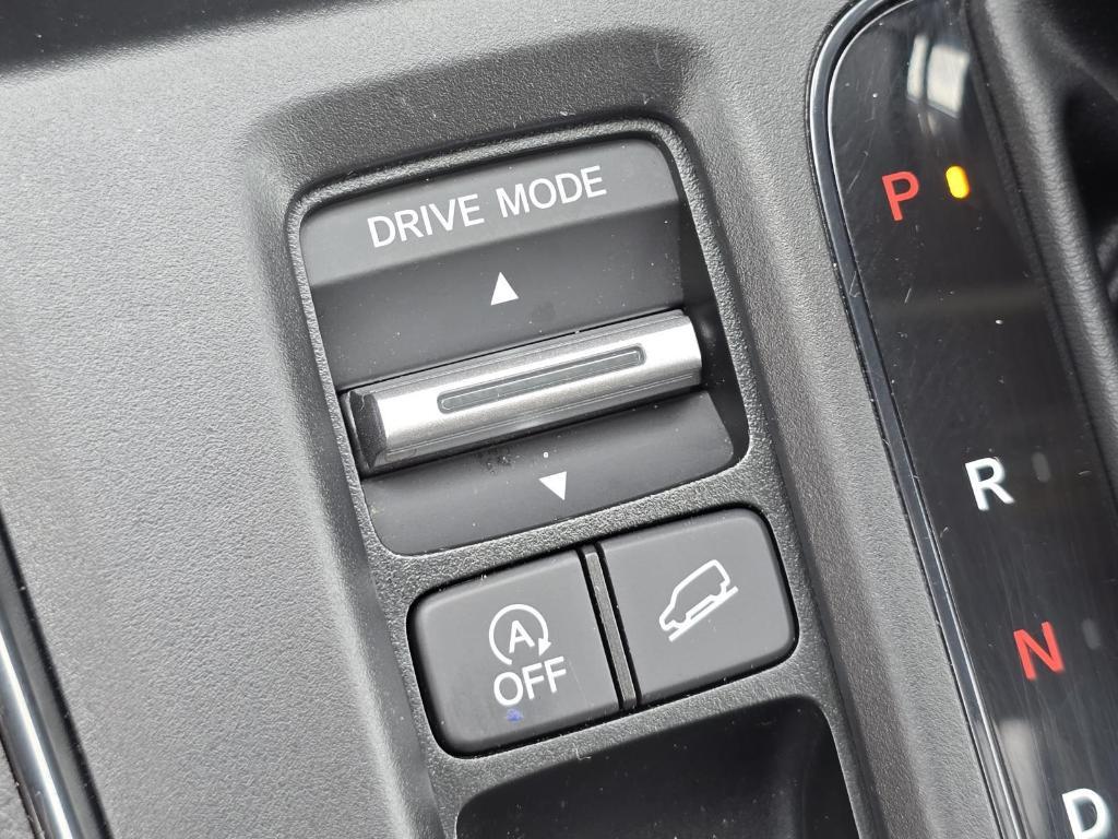 used 2025 Honda CR-V car, priced at $37,337
