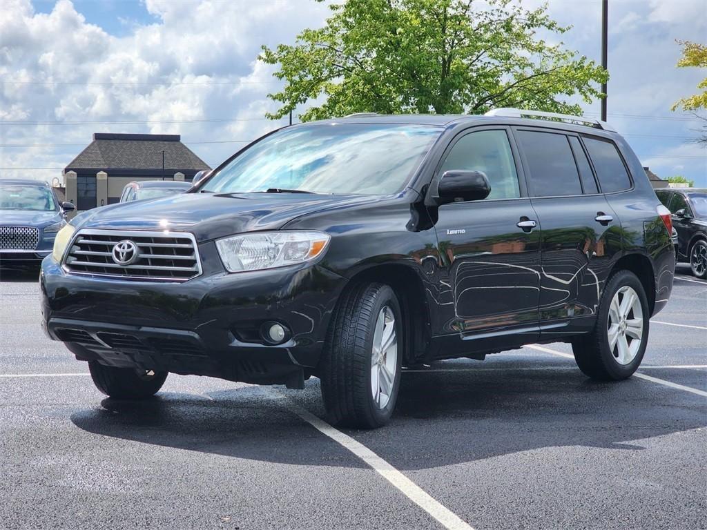 used 2008 Toyota Highlander car, priced at $10,000