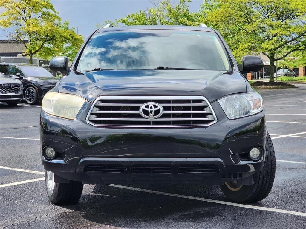 used 2008 Toyota Highlander car, priced at $10,000