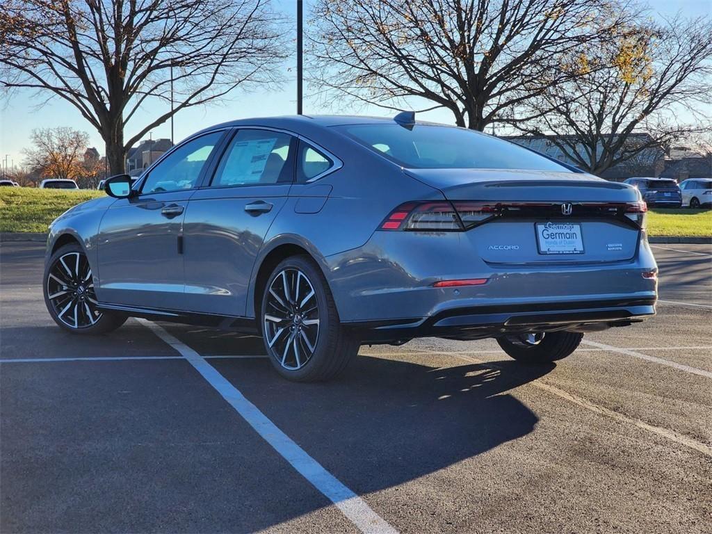 new 2025 Honda Accord Hybrid car, priced at $40,350