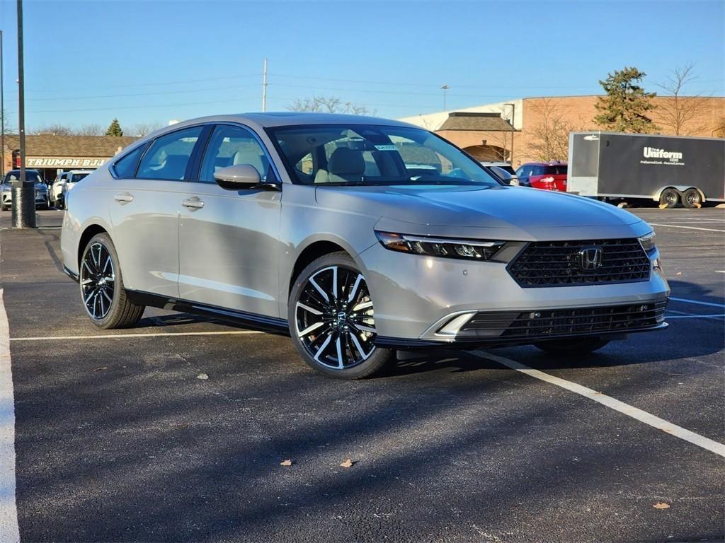 new 2025 Honda Accord Hybrid car, priced at $40,350