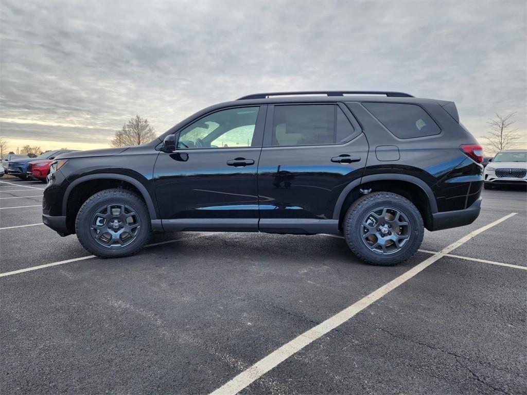 new 2025 Honda Pilot car, priced at $50,850