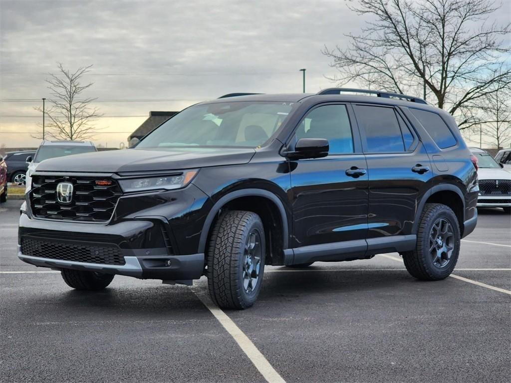 new 2025 Honda Pilot car, priced at $50,850