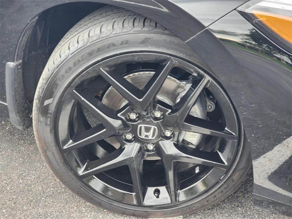 used 2025 Honda Civic car, priced at $27,500