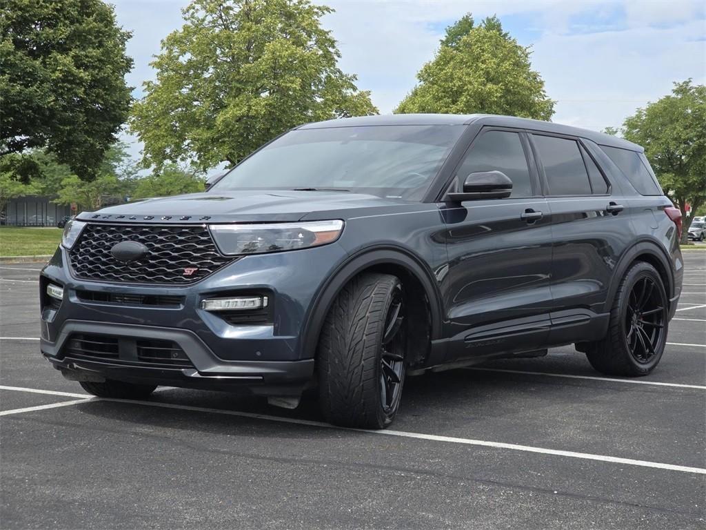 used 2022 Ford Explorer car, priced at $40,197