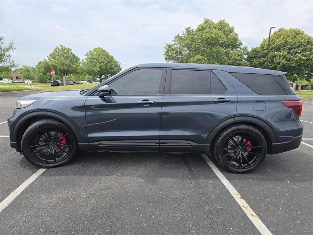 used 2022 Ford Explorer car, priced at $40,197