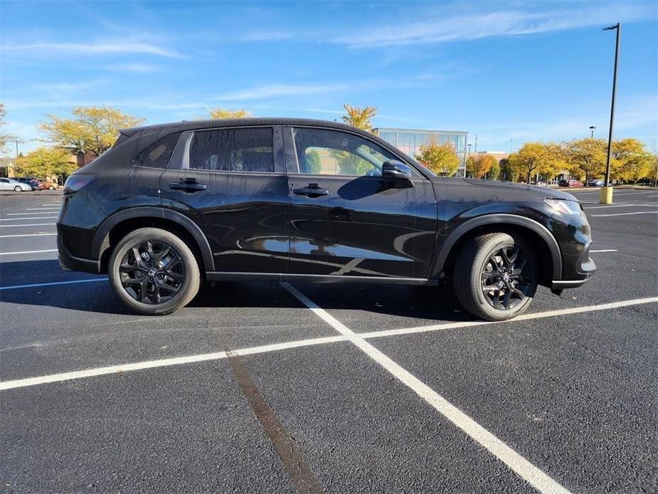 new 2025 Honda HR-V car, priced at $30,350