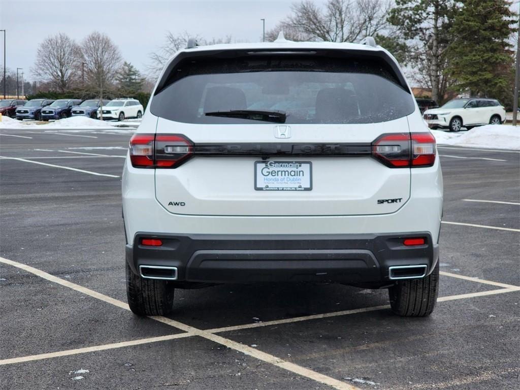 new 2025 Honda Pilot car, priced at $44,150