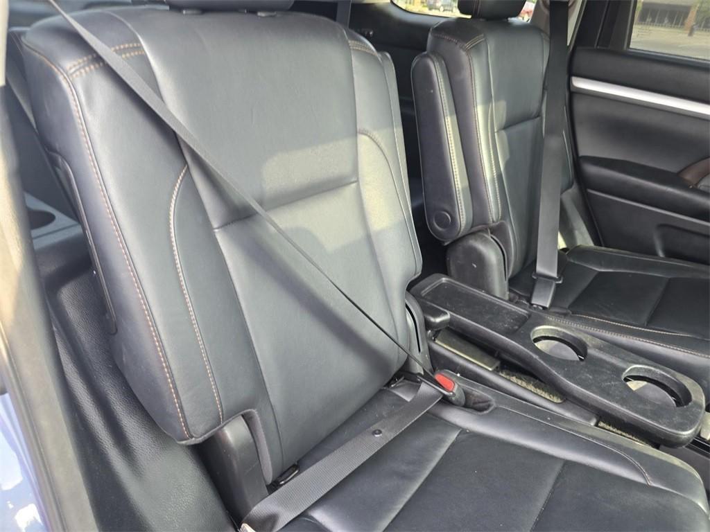 used 2017 Toyota Highlander car, priced at $20,287