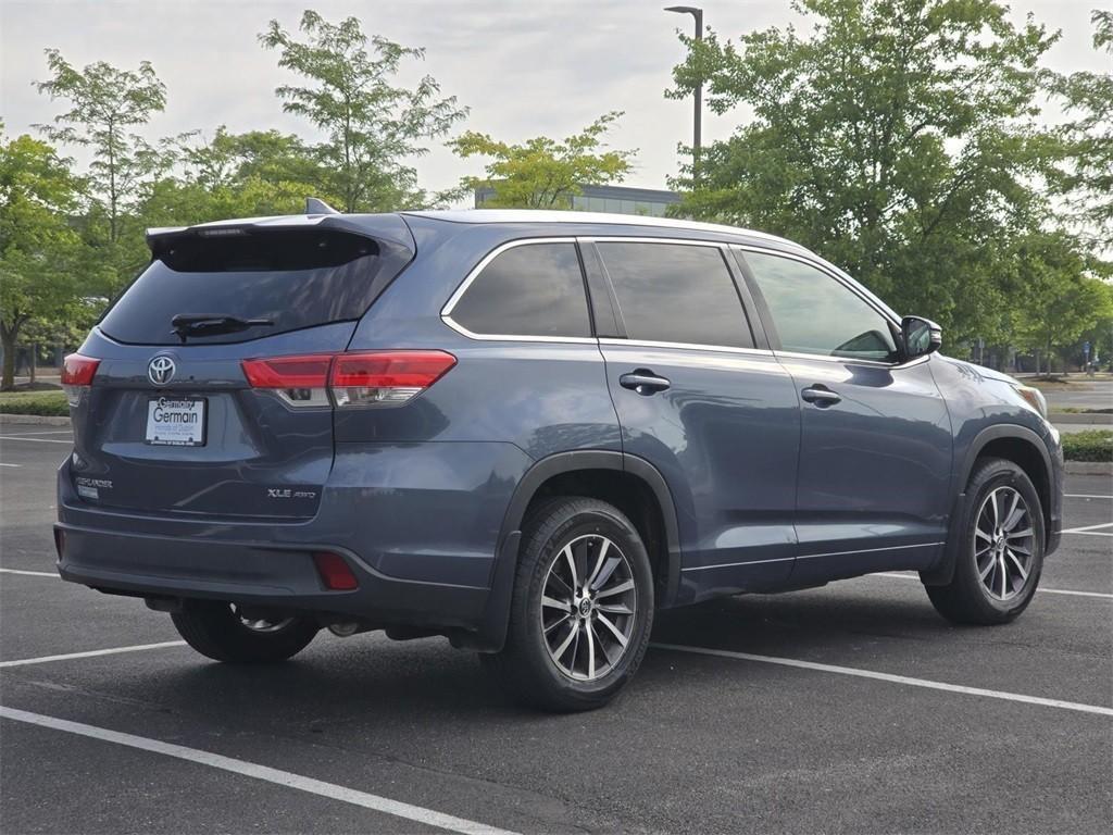 used 2017 Toyota Highlander car, priced at $20,287