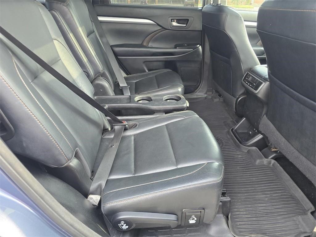 used 2017 Toyota Highlander car, priced at $20,287