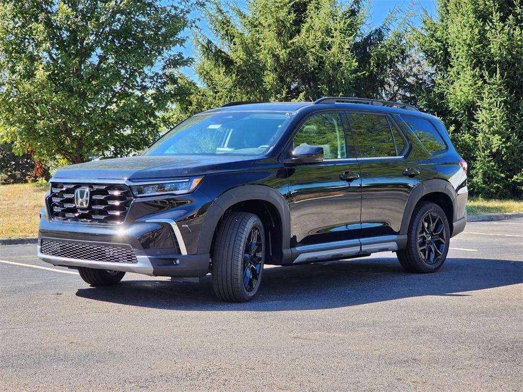 new 2025 Honda Pilot car, priced at $53,145