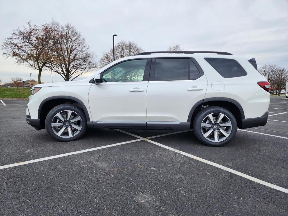 new 2025 Honda Pilot car, priced at $51,450