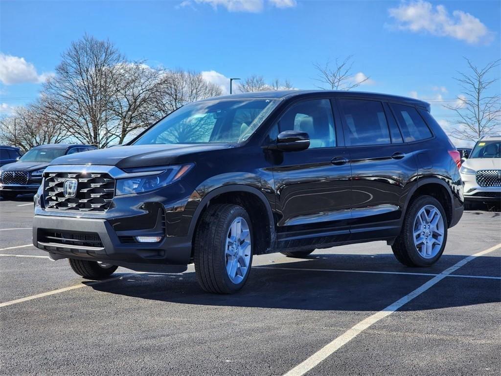 new 2025 Honda Passport car, priced at $43,295