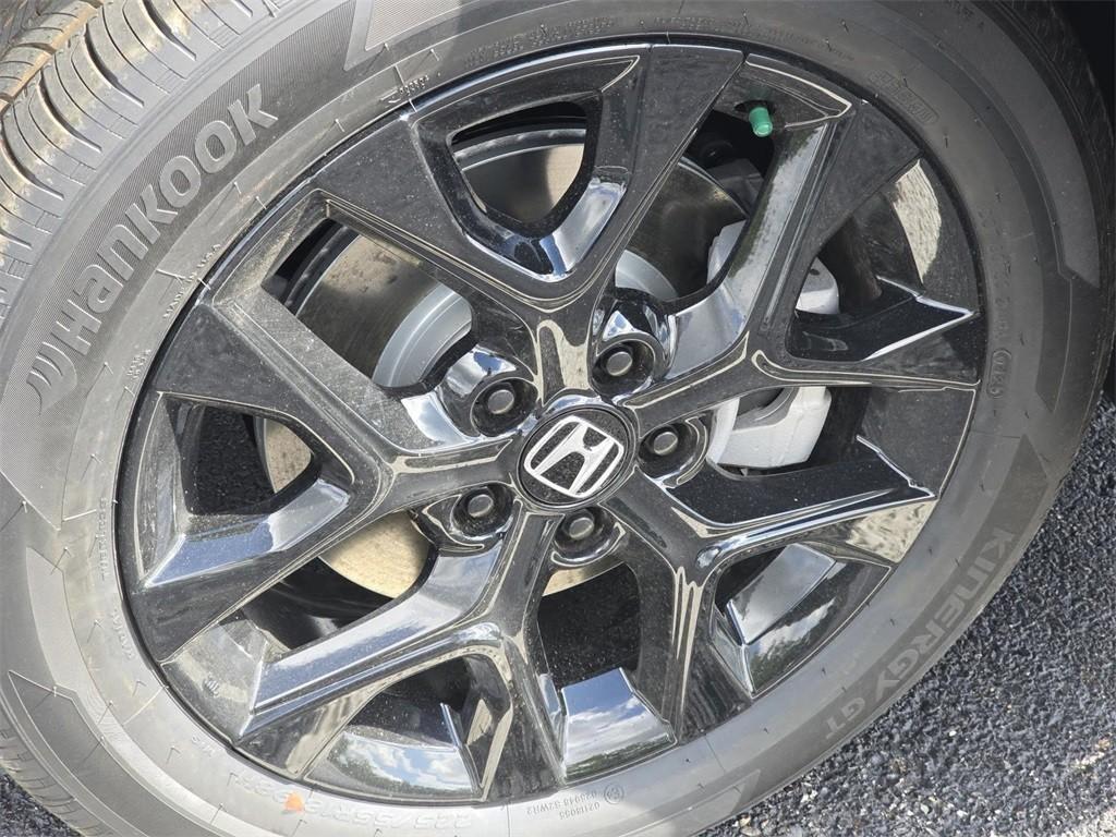 new 2025 Honda HR-V car, priced at $30,850
