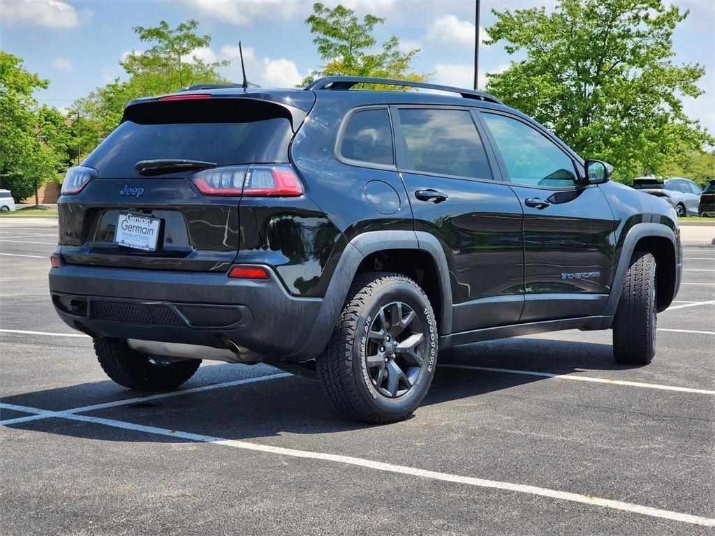used 2020 Jeep Cherokee car, priced at $13,997