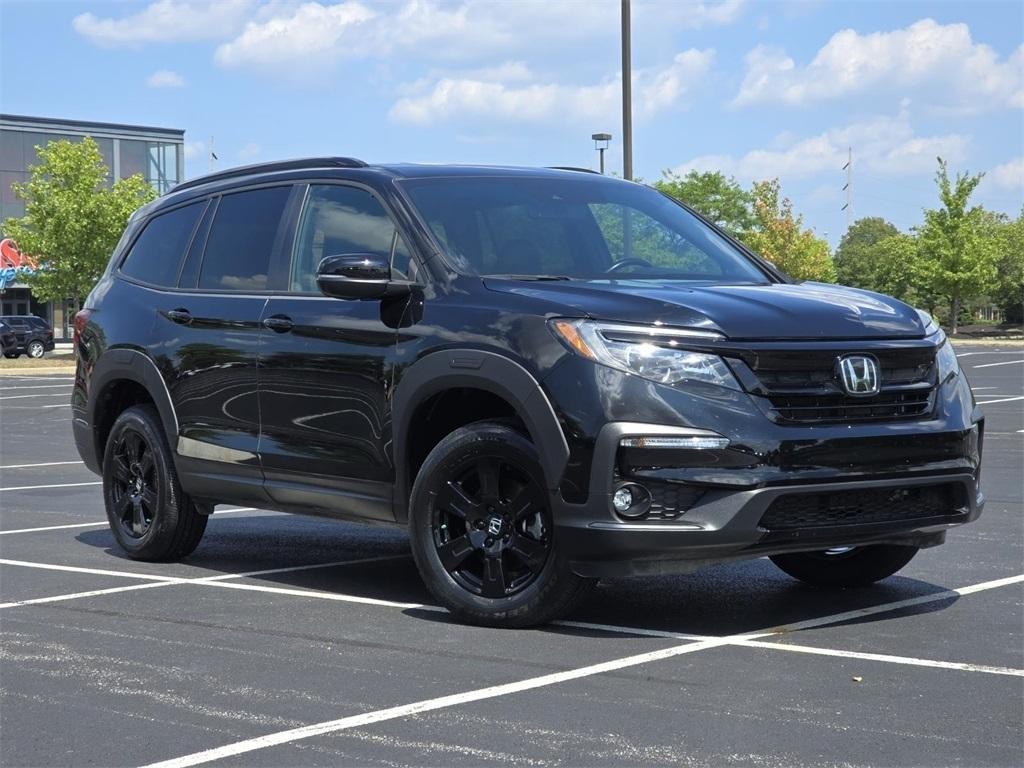 used 2022 Honda Pilot car, priced at $34,997