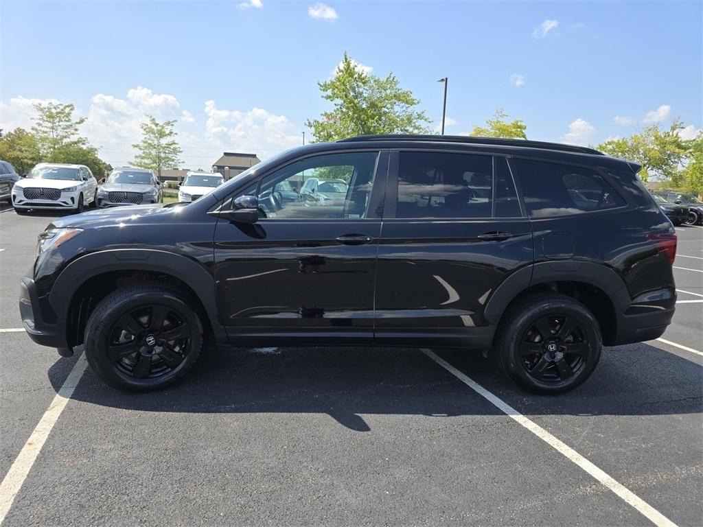 used 2022 Honda Pilot car, priced at $34,997