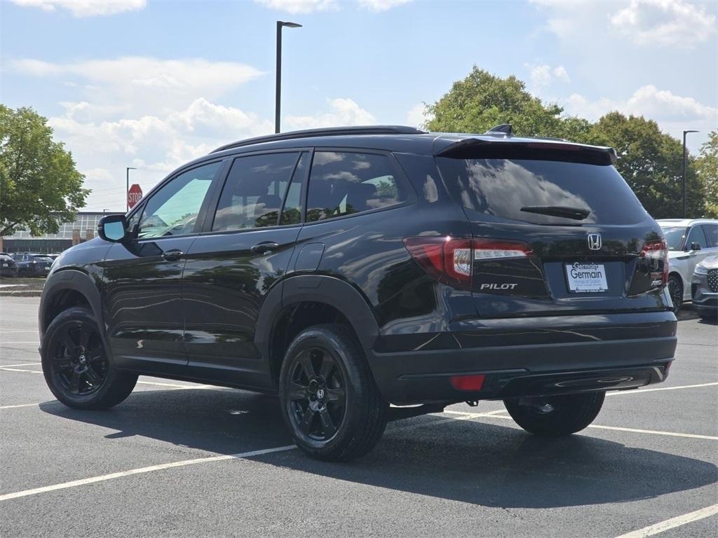 used 2022 Honda Pilot car, priced at $34,997
