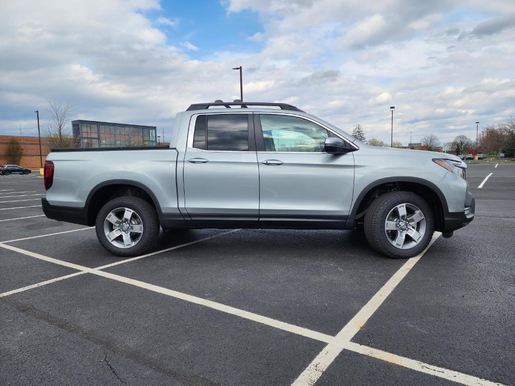new 2025 Honda Ridgeline car, priced at $46,930