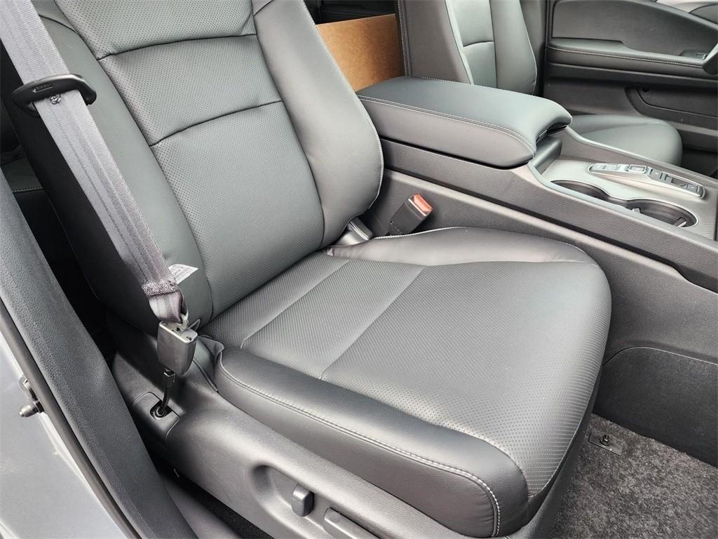 new 2025 Honda Ridgeline car, priced at $46,430