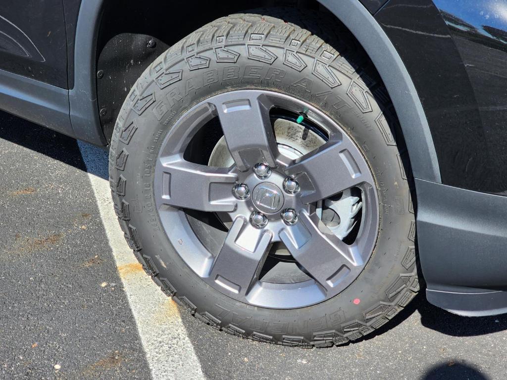 new 2025 Honda Ridgeline car, priced at $46,575