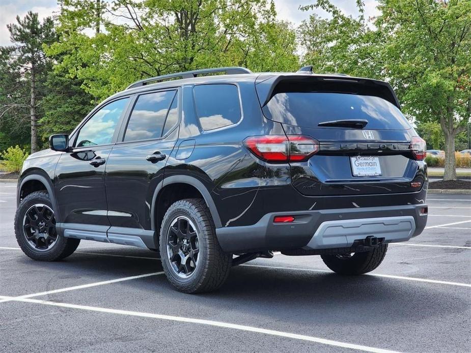 new 2025 Honda Pilot car, priced at $51,995