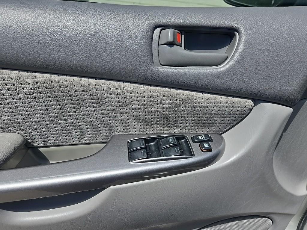 used 2008 Toyota Sienna car, priced at $8,997