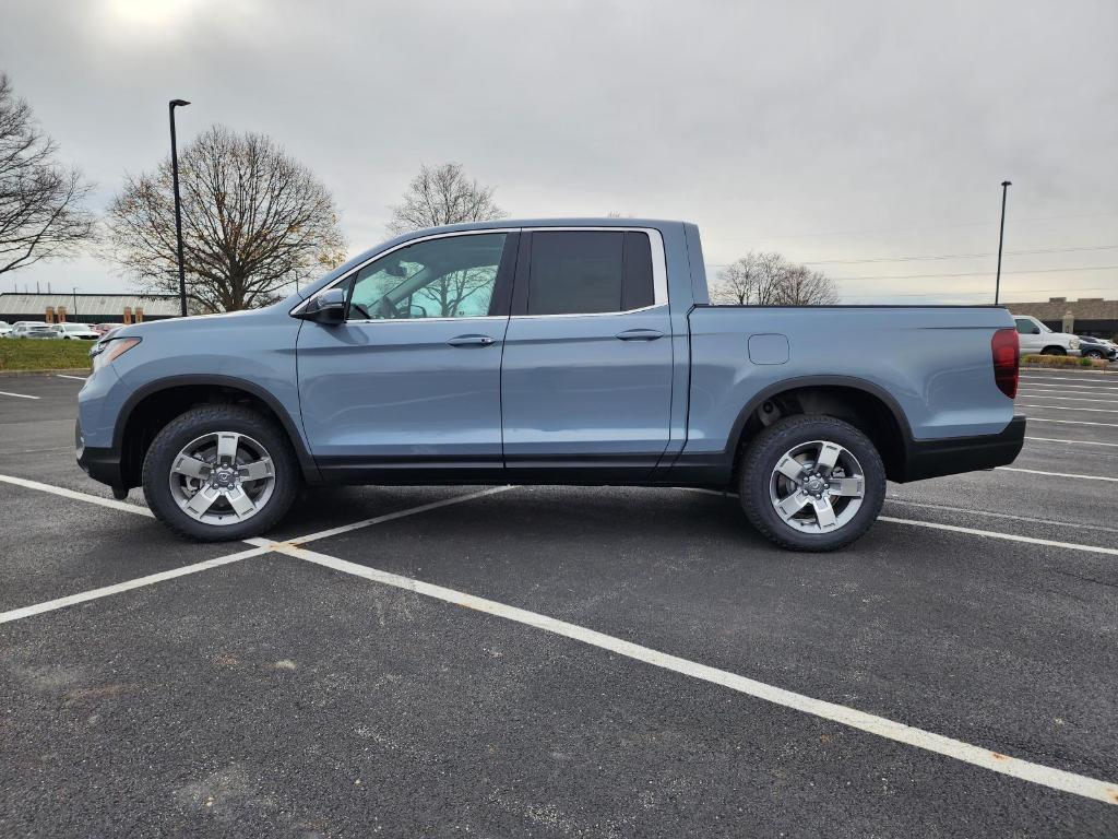 new 2025 Honda Ridgeline car, priced at $44,580