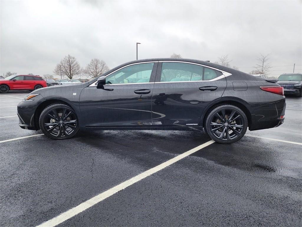 used 2022 Lexus ES 300h car, priced at $32,227