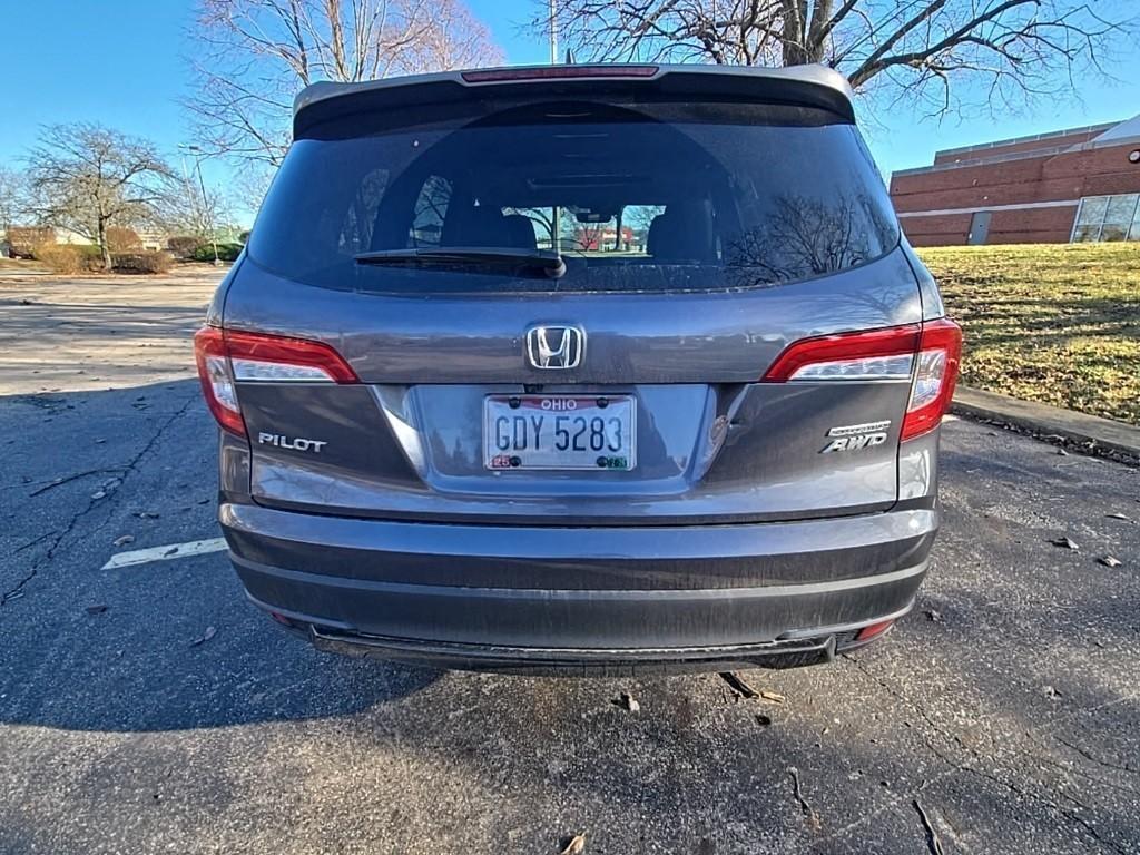 used 2021 Honda Pilot car, priced at $32,117