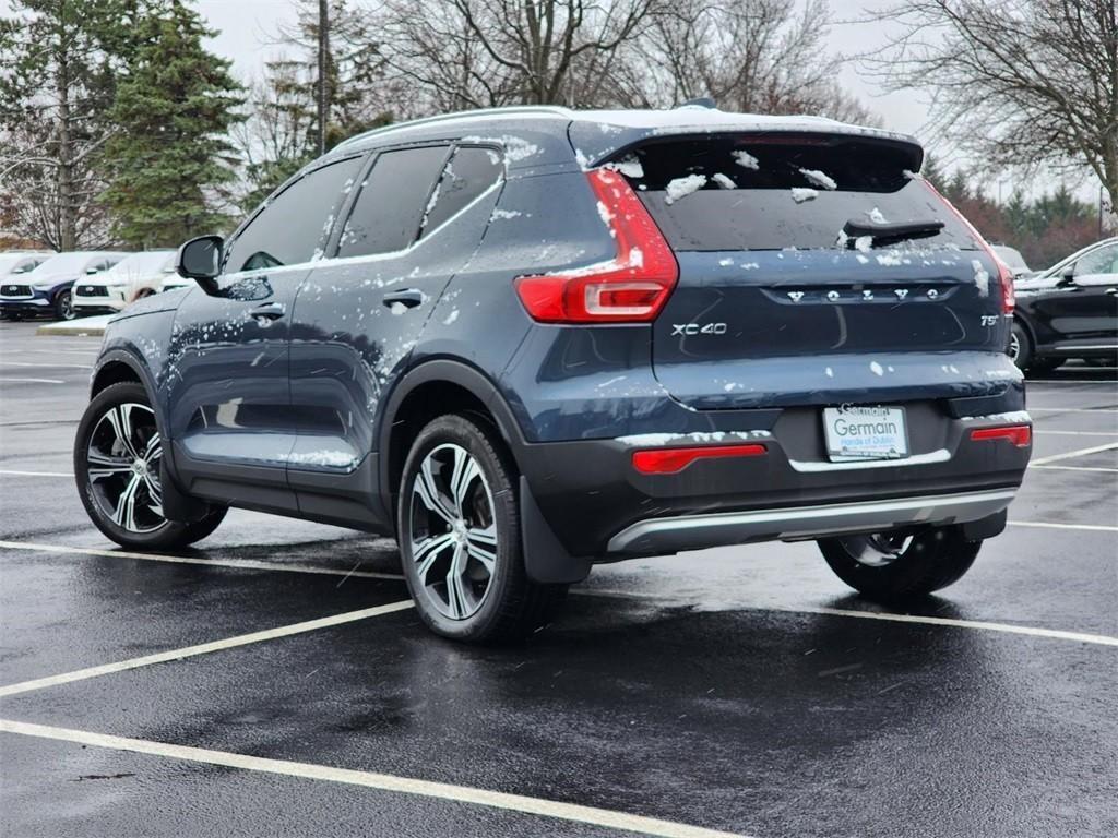 used 2022 Volvo XC40 car, priced at $25,557