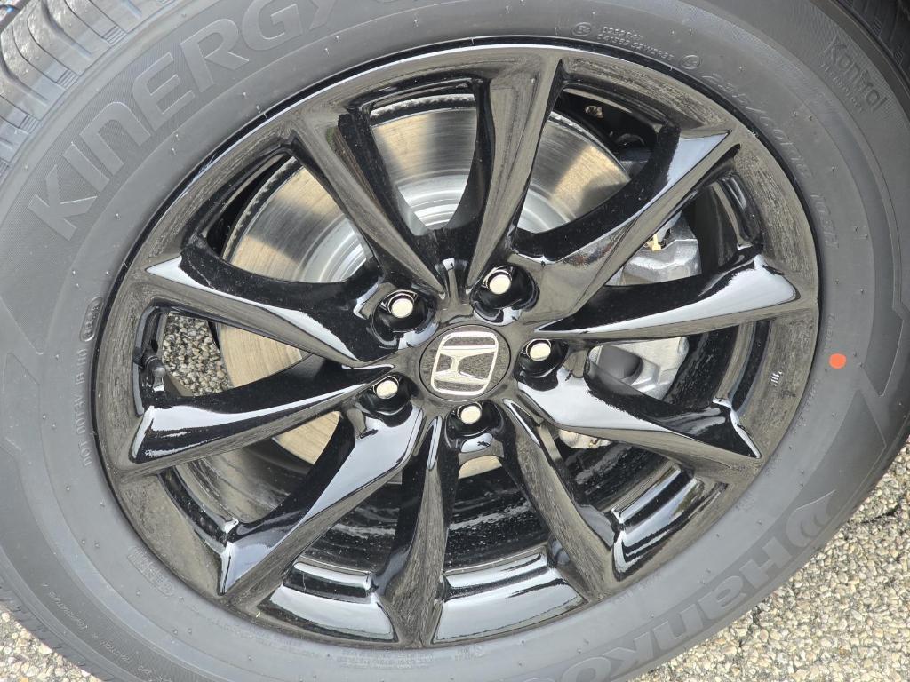 new 2026 Honda CR-V Hybrid car, priced at $41,575