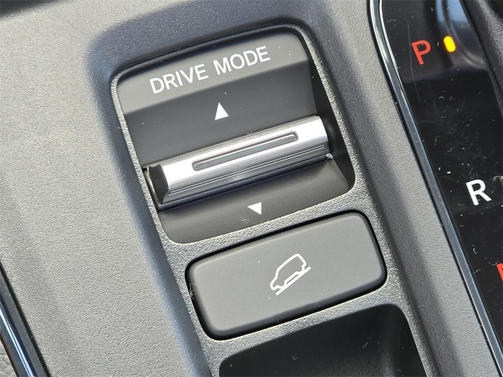 new 2026 Honda CR-V Hybrid car, priced at $40,705