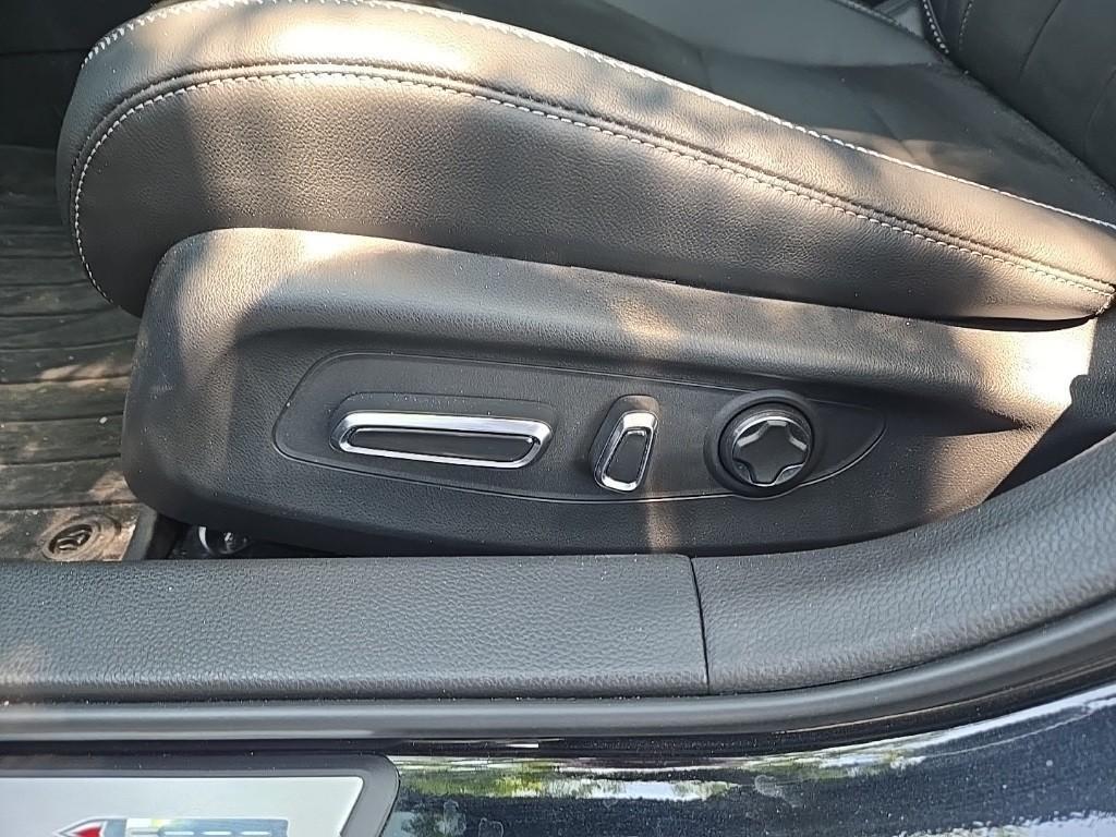 used 2025 Acura Integra car, priced at $34,921