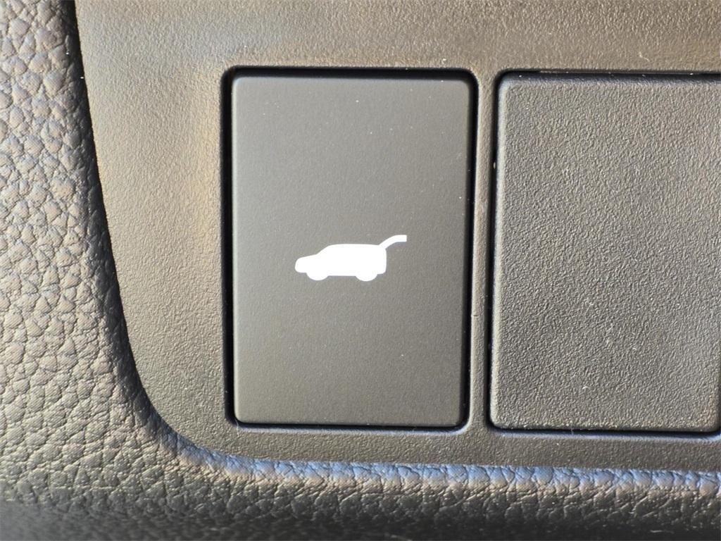 new 2026 Honda CR-V Hybrid car, priced at $40,705