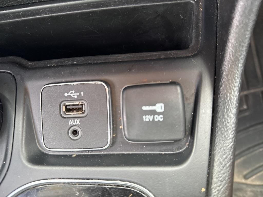 used 2019 Jeep Cherokee car, priced at $16,997