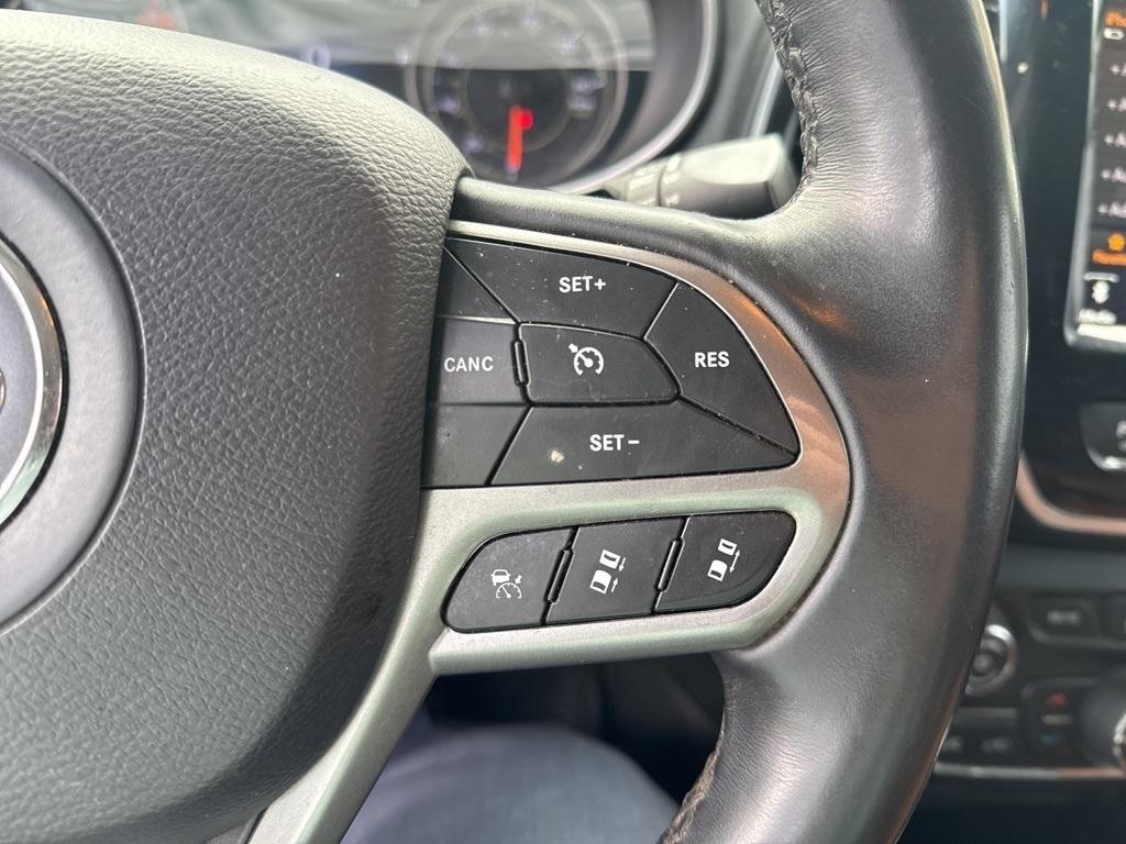 used 2019 Jeep Cherokee car, priced at $16,997