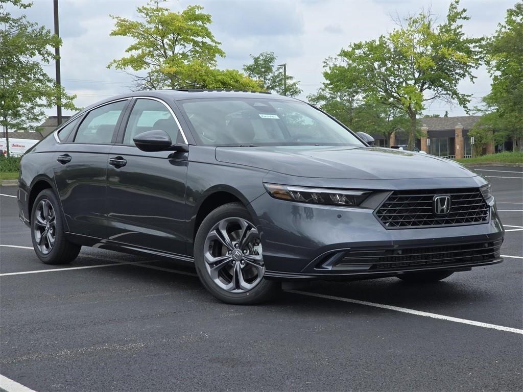new 2025 Honda Accord Hybrid car, priced at $36,090