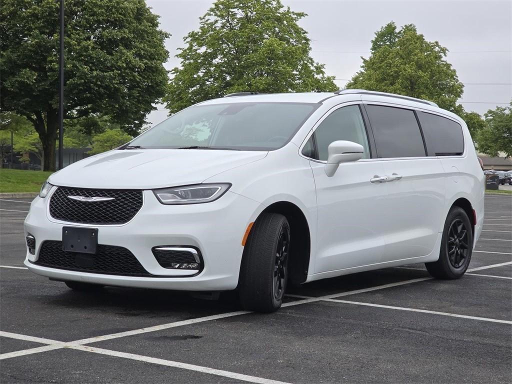 used 2021 Chrysler Pacifica car, priced at $23,727