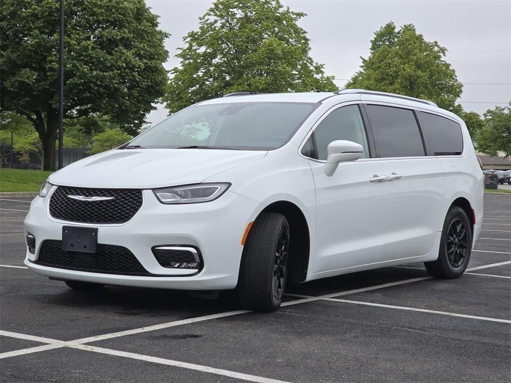 used 2021 Chrysler Pacifica car, priced at $23,727