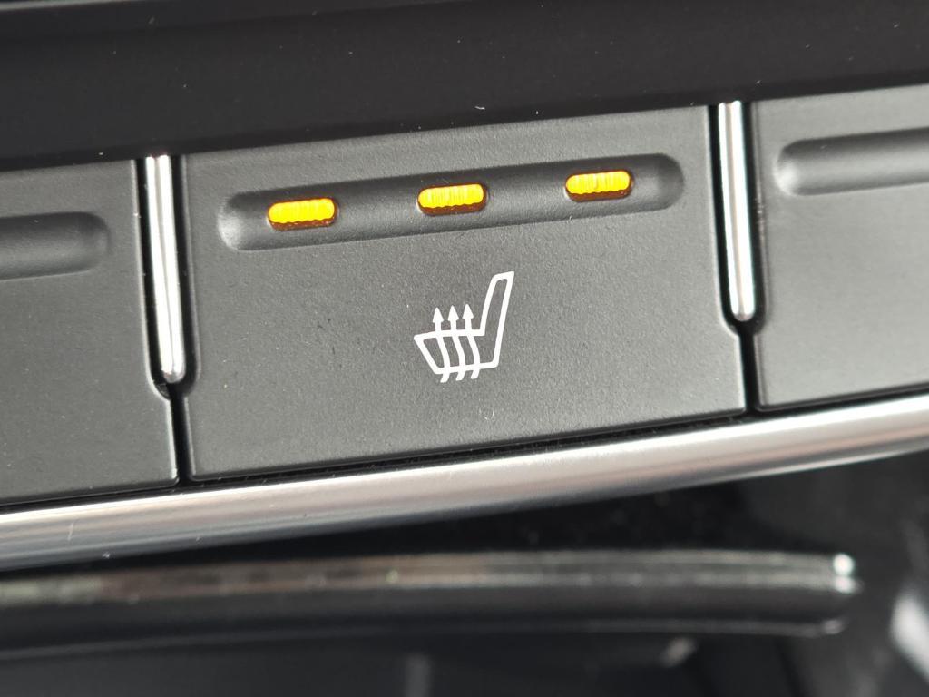 used 2019 Kia Sorento car, priced at $19,227