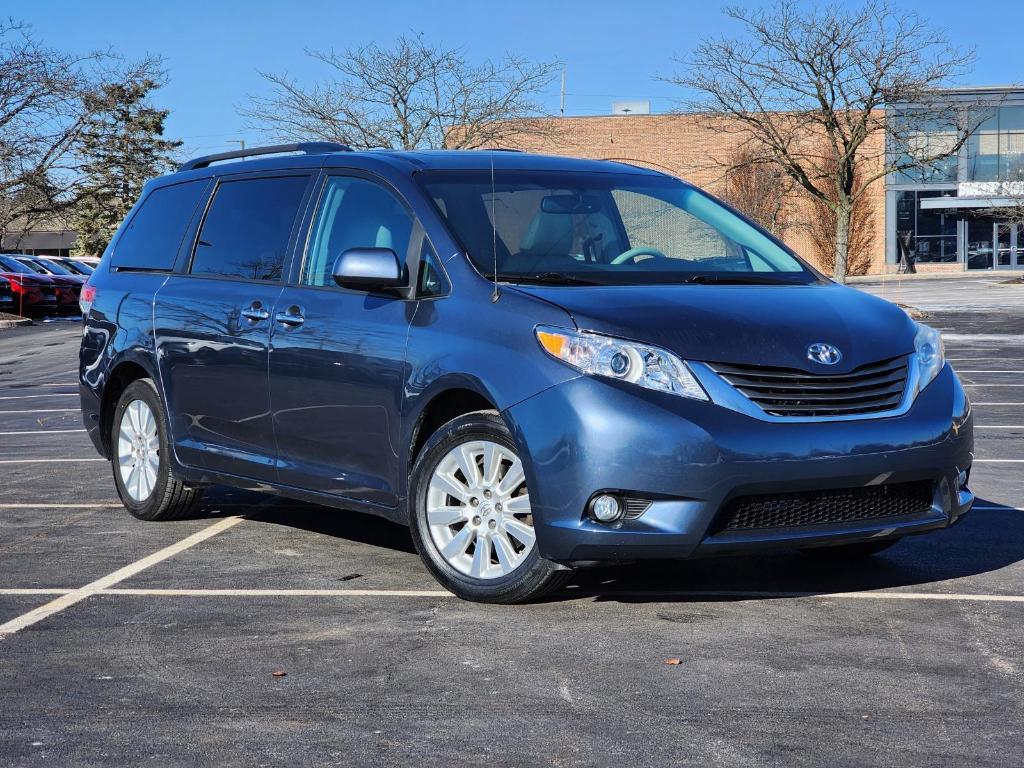 used 2014 Toyota Sienna car, priced at $11,617