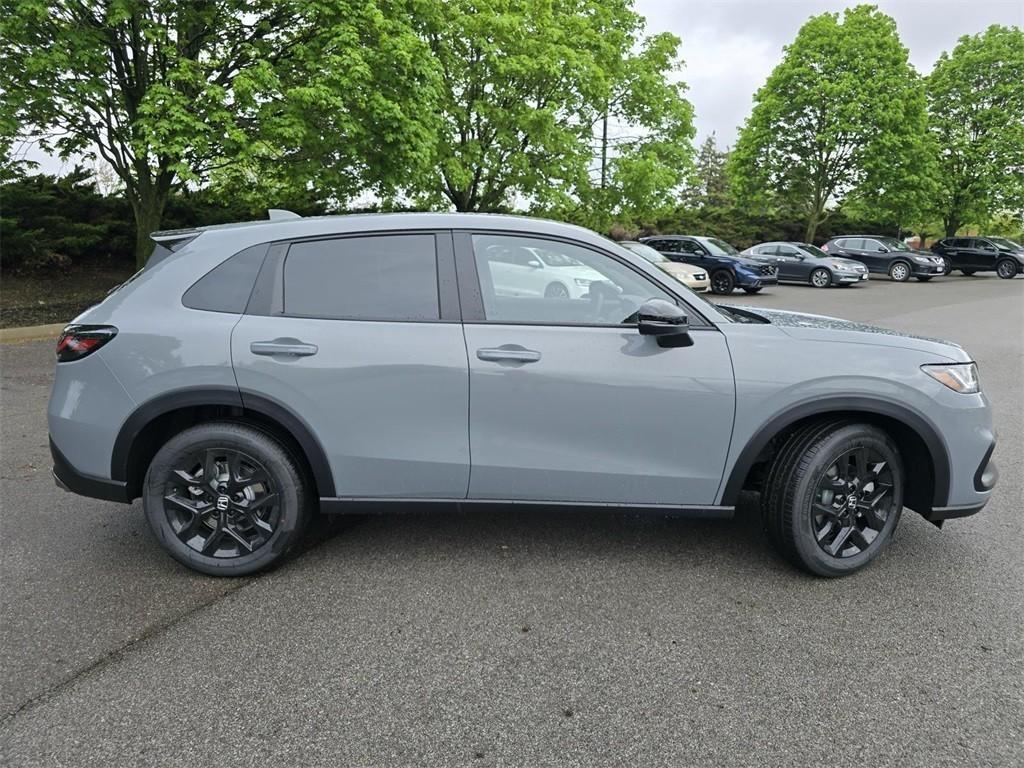 new 2025 Honda HR-V car, priced at $30,850