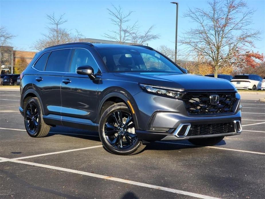 used 2025 Honda CR-V Hybrid car, priced at $40,000