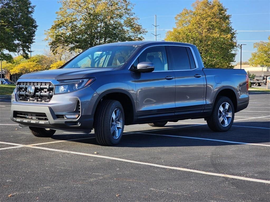 new 2025 Honda Ridgeline car, priced at $43,875